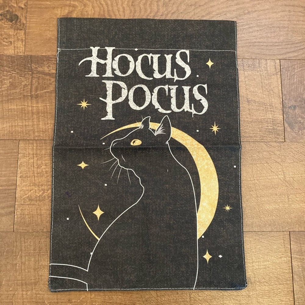 Hocus Pocus Binx Halloween Garden Flag